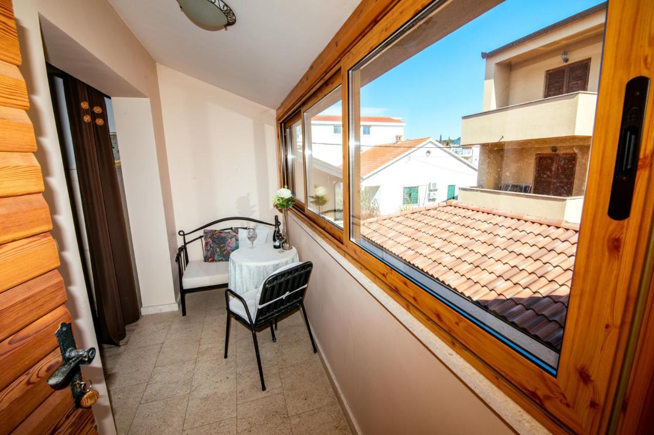 M&M Apartments Biograd Na Moru Ngoại thất bức ảnh