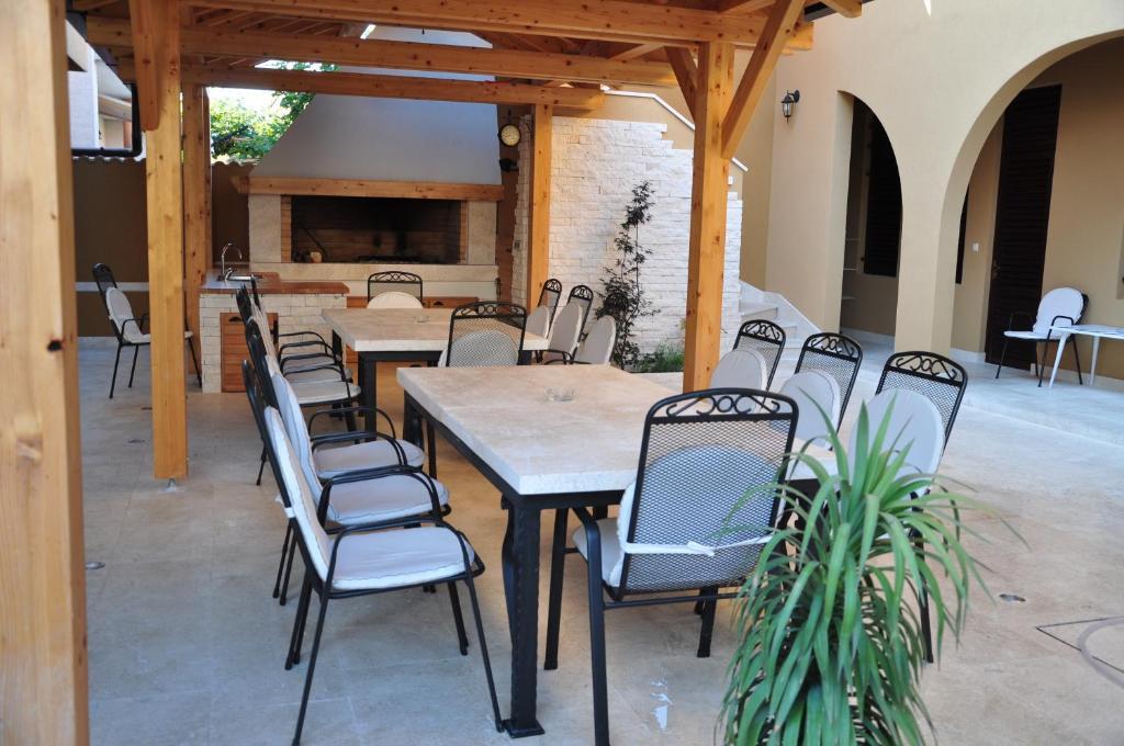 M&M Apartments Biograd Na Moru Ngoại thất bức ảnh
